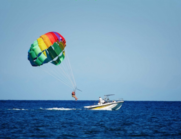 Go Parasailing
