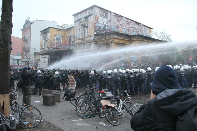 CENTRO SOCIAL ROTE FLORA (HAMBURGO)
