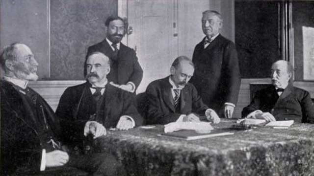 The Treaty of Paris ends the War