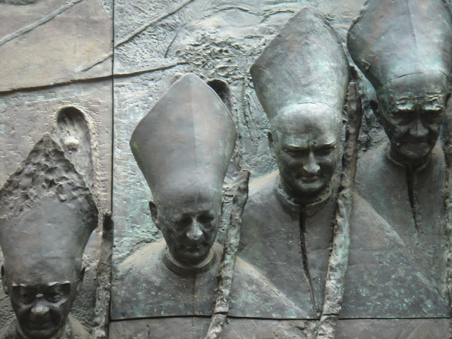 Cardinal humbert SLAMMED the bull of excommunication on the high altar of Hagia Sofia, the beautiful Western Church