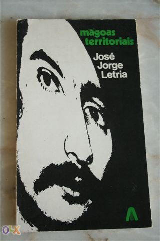 Publica o seu 1º livro: Mágoas Territoriais