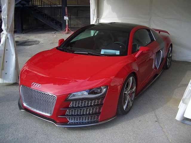 Audi R8