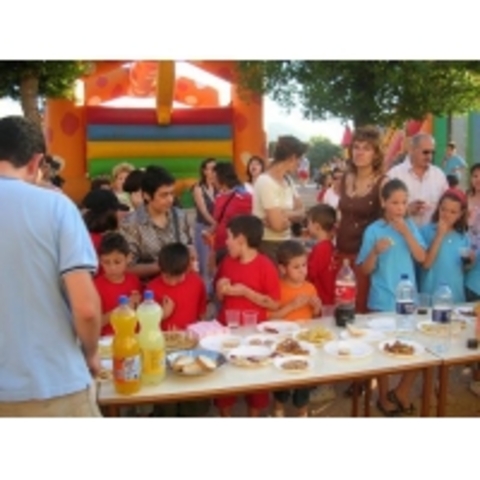 CREACION  DE  IKASTOLAS-     clandestinamente-