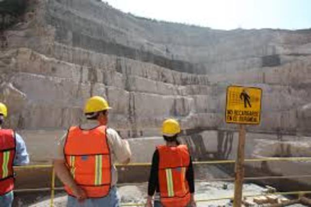 Anuncia construcción de la presa El Purgatorio