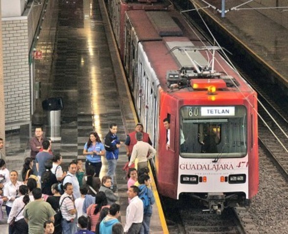 Anuncia que Línea 3 del Tren correrá por Zapopan, GDL y Tlaquepaque