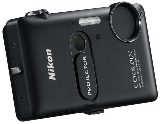 Primera Camara Digital en Color amb Memoria per Registrar Imatges