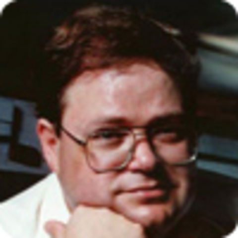 В феврале 1977 года президентом Apple становится Майкл Скотт