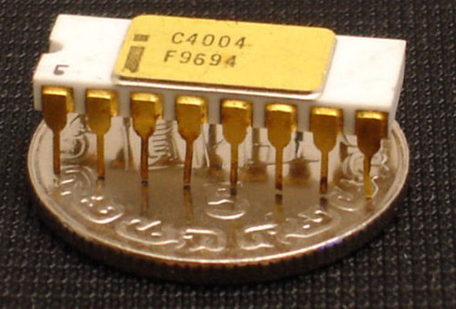 Эдвард Хофф из фирмы Intel