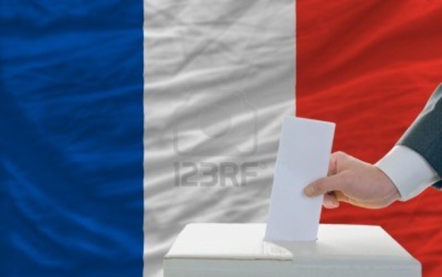 Todos los hombres pueden votar en Francia.