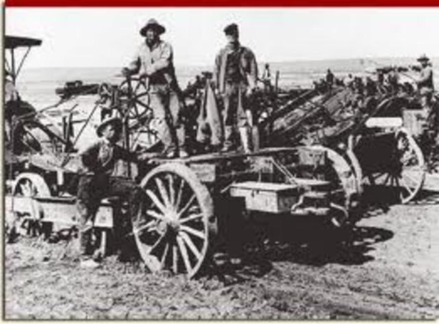 Tractors began replacing horses on American farms