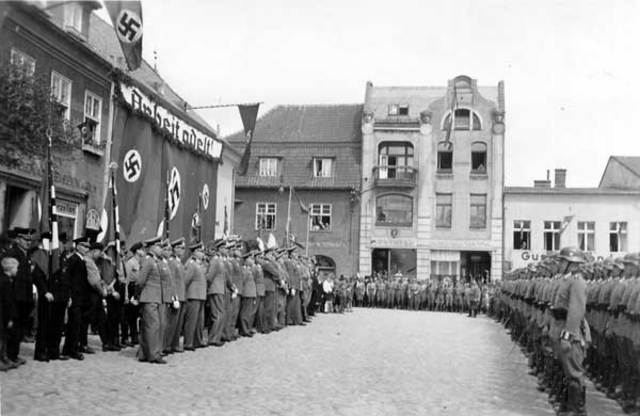 Bischofsburg is captured by Soviet Forces