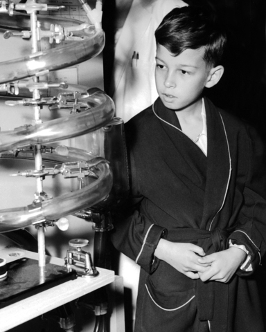 Première opération avec coeur-poumon artificiel