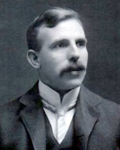 Ernest Rutherford(1871–1937)