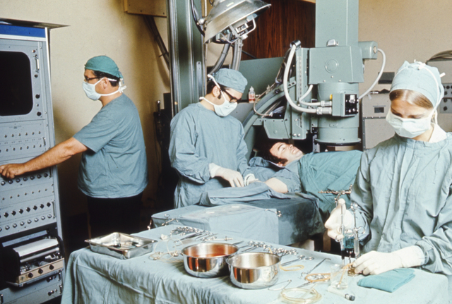 Première angioplastie coronarienne