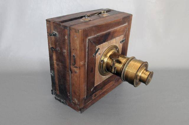 The Dark Room becomes a portable wooden instrument.