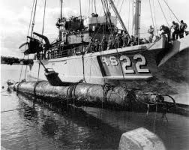 5:00 am Japanese mini subs