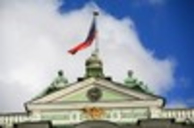 Communists seize power in Russia