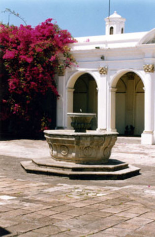 APORTES A LA EDUCACIÓN