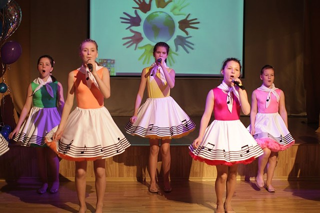 ШАГ НАВСТРЕЧУ