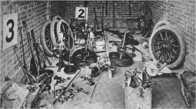 Henry Ford-Eli Whitney (partes intercambiables)