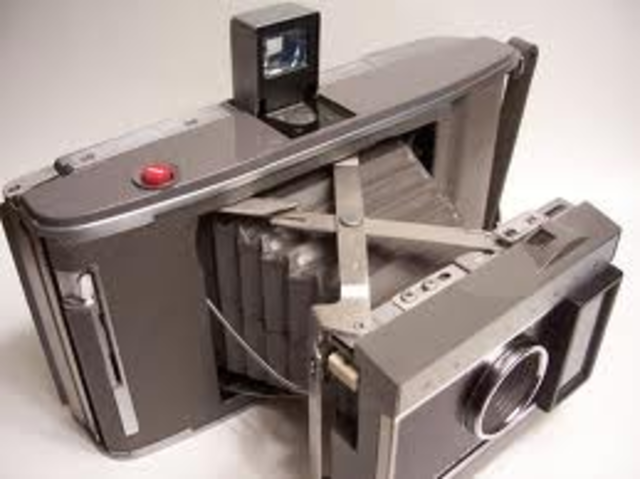 POLAROID CAMERA APPEARED