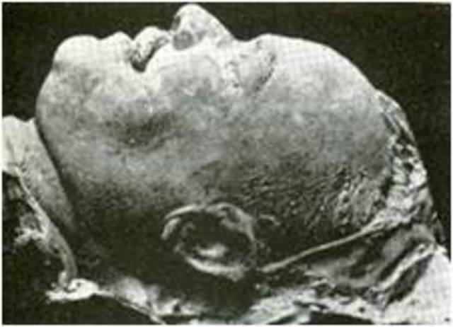 Álvaro Obregón fue reelecto