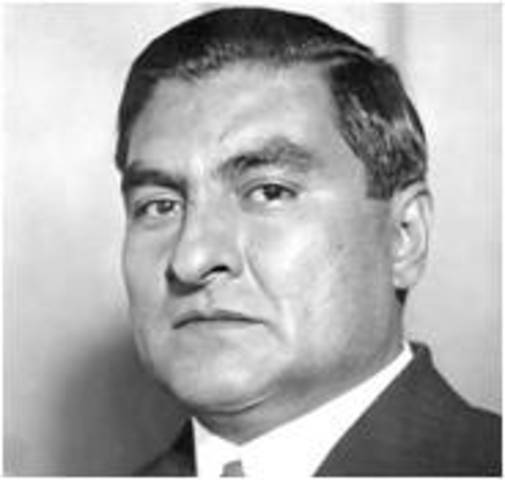 Se nombra presidente Emilio Portes Gil