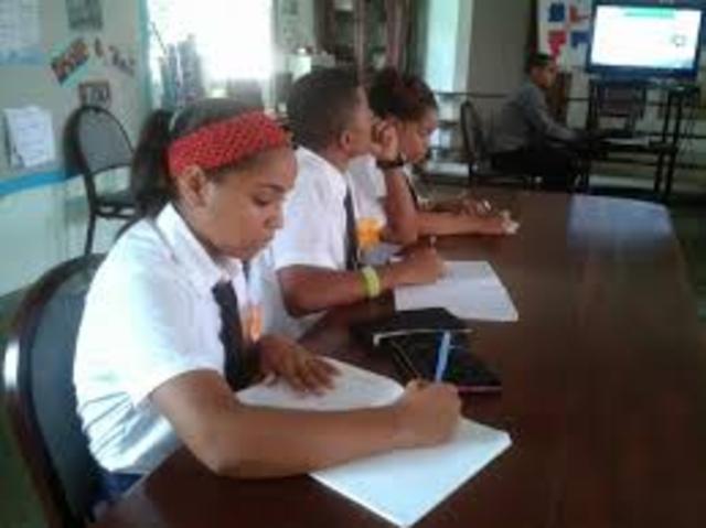 Estudio la Carrera de Contador Privado