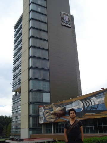 Comienzo a estudiar Psicología en la UNAM