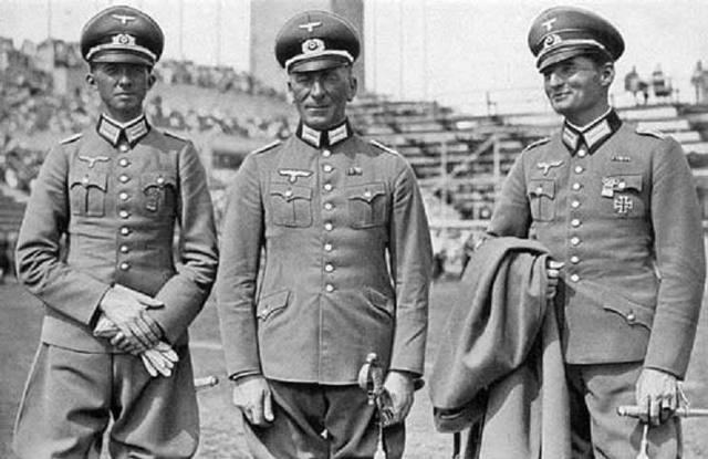 Germans Occupy Sighet.