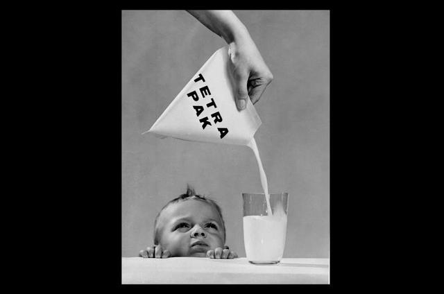 Tetrapak cartons of milk