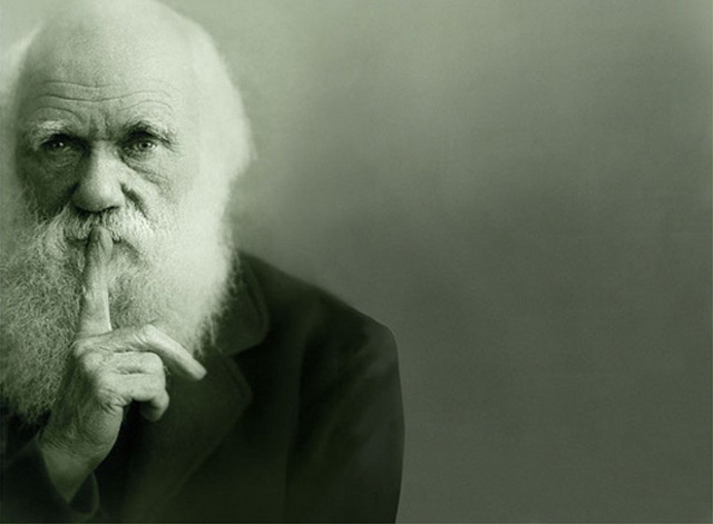 Muere Charles Darwin