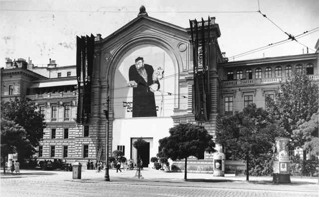 Antisemitic Exhibition Begins