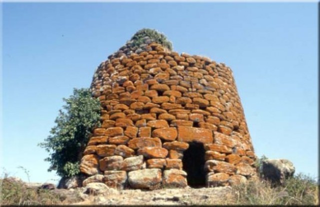 Isla de Cerdeña año 1800 A.C