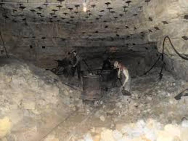 Austin's family moved to a lead mine in Missouri