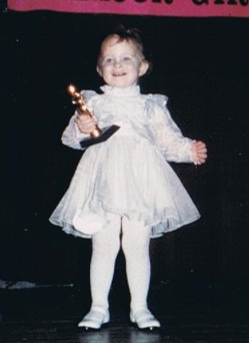 1990 Glamour Girl Pageant Winner