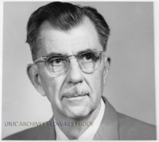 Julian Haynes Steward (31 de enero de 1902 - 6 de febrero de 1972) fue un antropólogo y arqueólogo estadounidense