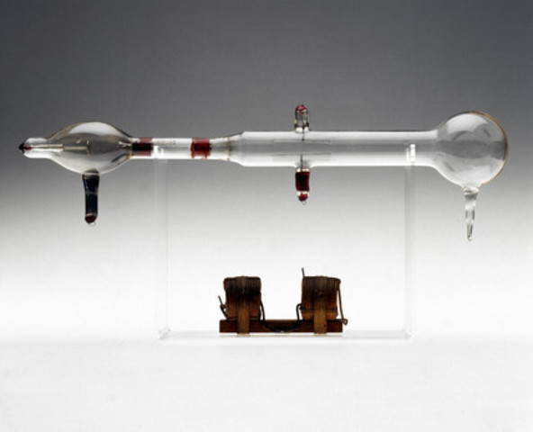 Cathode ray tube,It records and controls the quality of an electronic signal