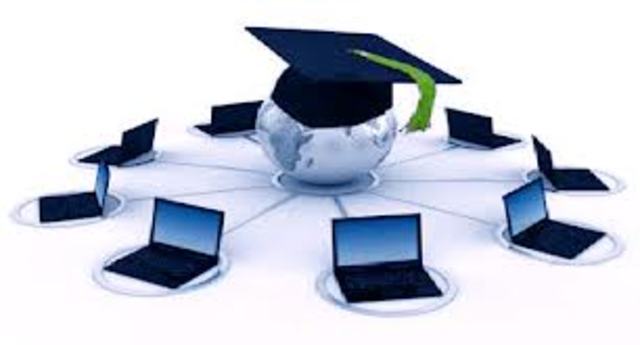 Nacimiento del sistema  plataformas de aprendizaje a distancia