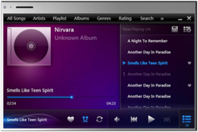 First Windows CE Handheld PC devices are introduced.