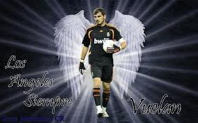 "El santo" o "San Iker"