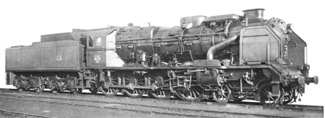 1st successful steam engine is built