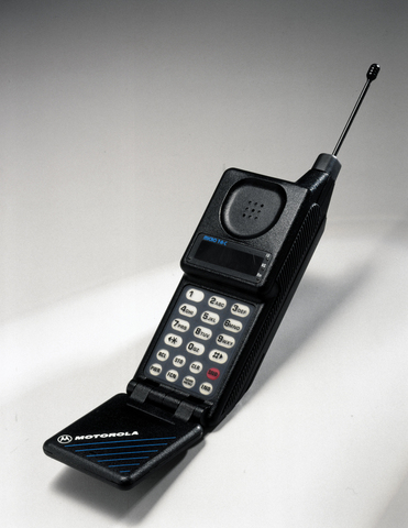 Motorola MicroTAC REduccion en celulares