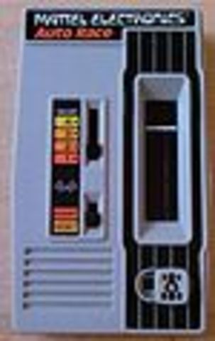 Aparece la primer consola de videojuegos portatil: Mattel Electronics Auto Race