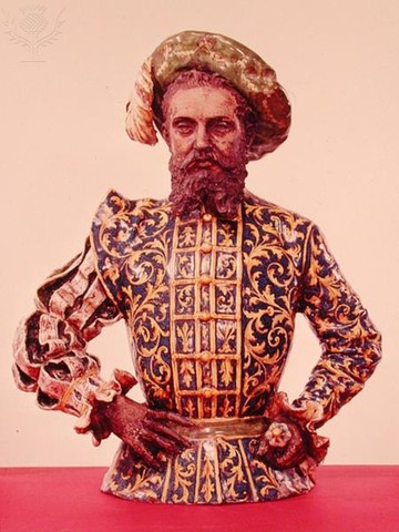 Sailor sails around the Northeast