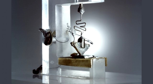 The transitsor is invented.