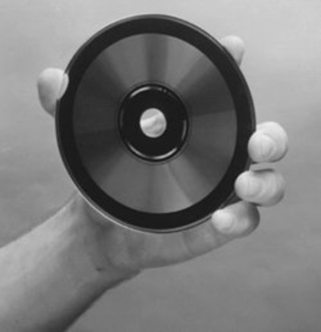 Compact Disc.
