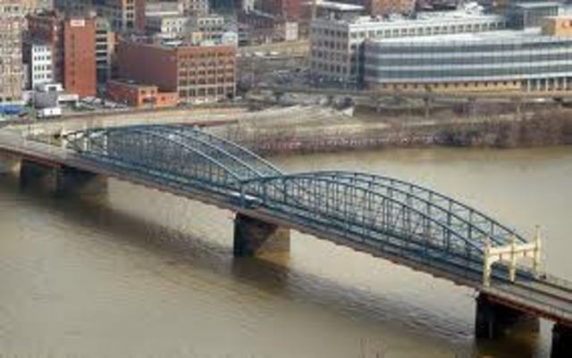 The Smithfield Street Bridge