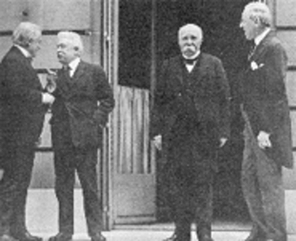 Tratado de Versalles.