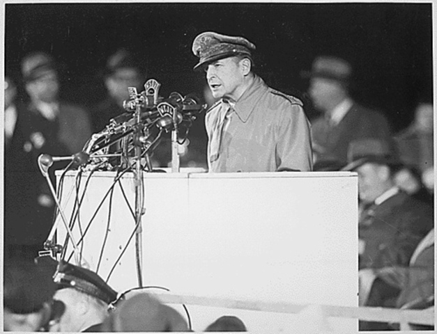 MacArthur addressed Congress after being away from the US since 1935
